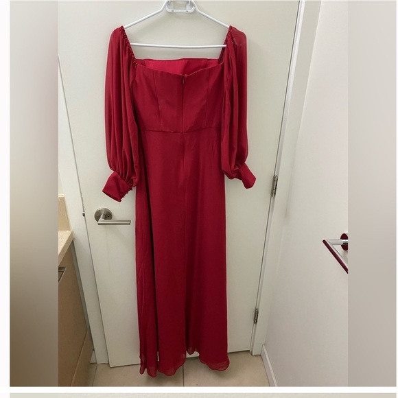 Beautiful off shoulder red maxi dress with slit NWOT prom dress wedding guest - Picture 5 of 7